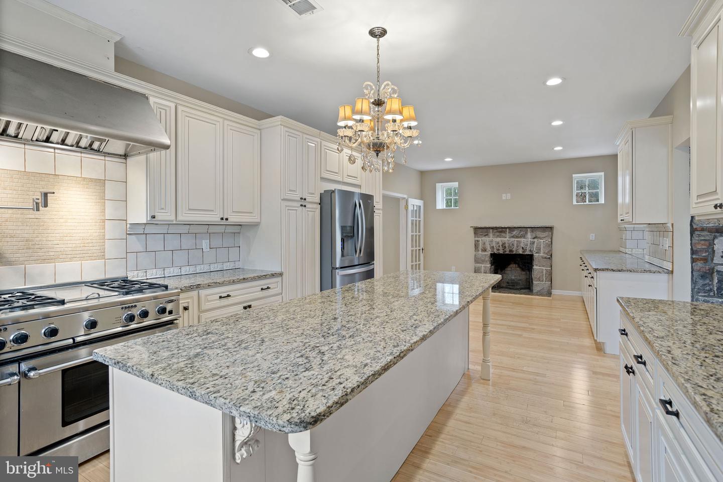 1790 Friedensville Rd Property Photo 18