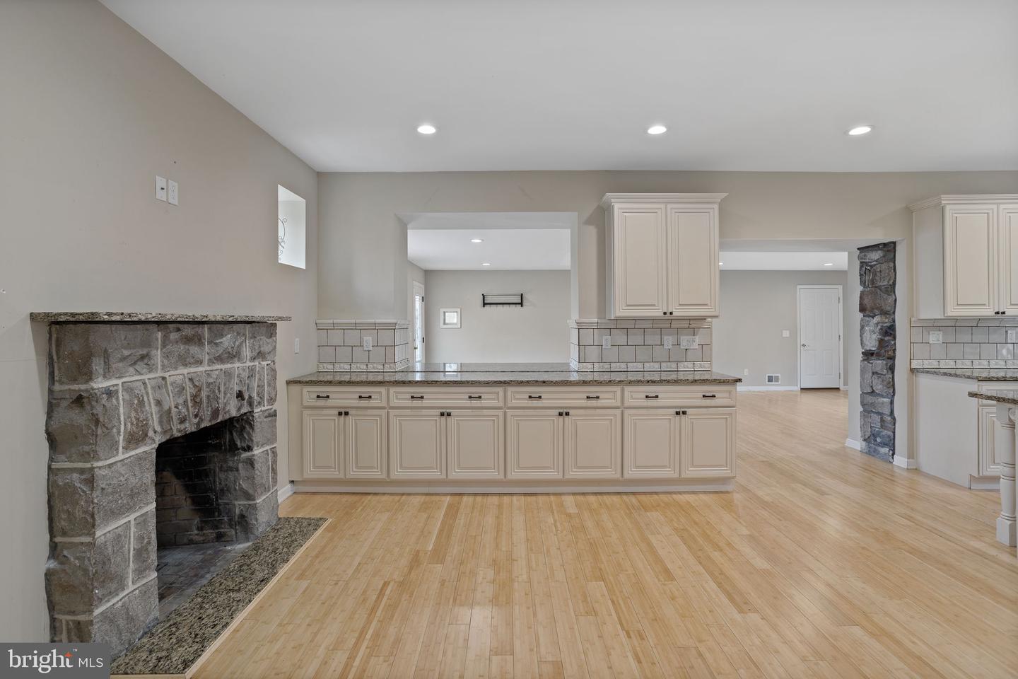 1790 Friedensville Rd Property Photo 26