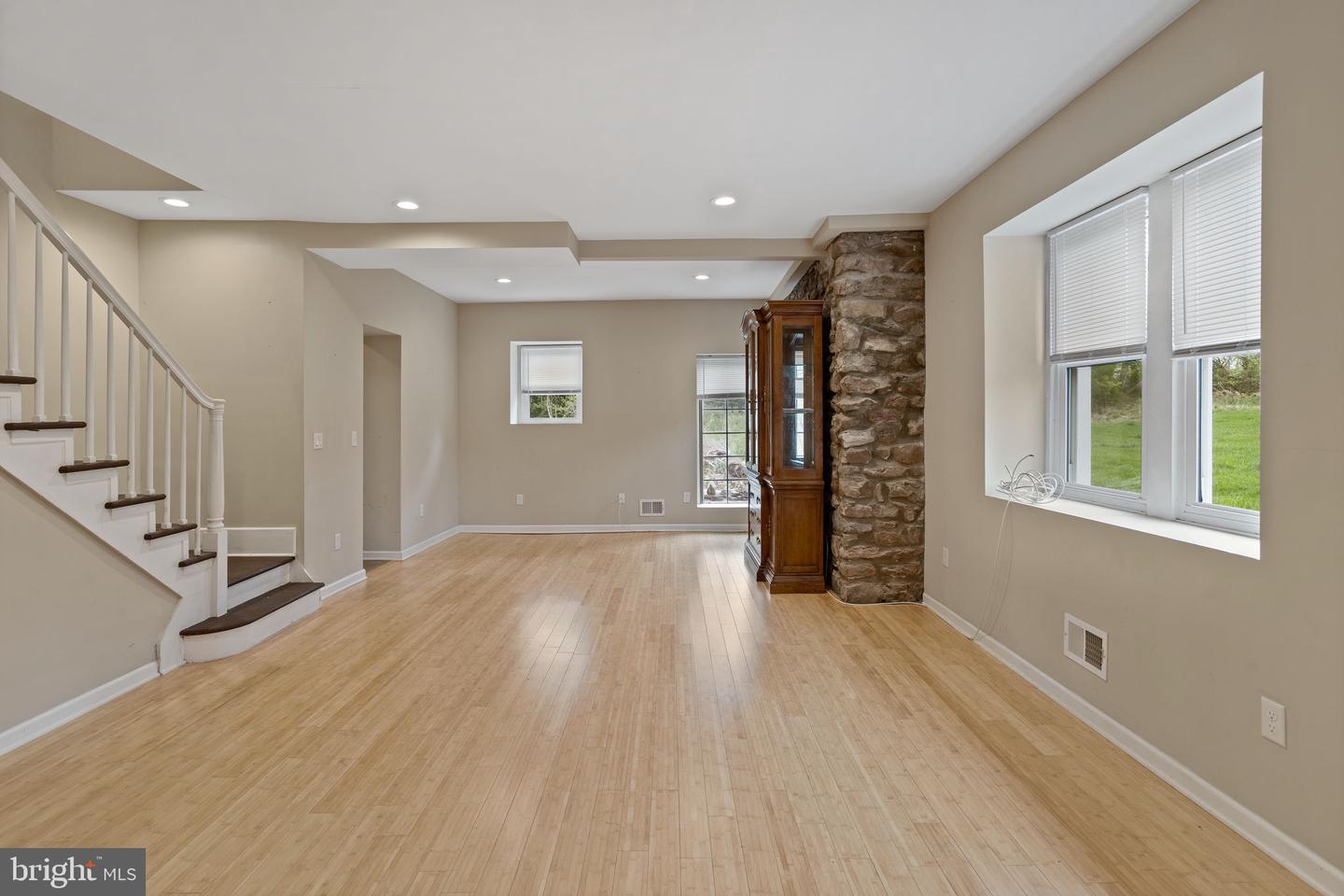 1790 Friedensville Rd Property Photo 29