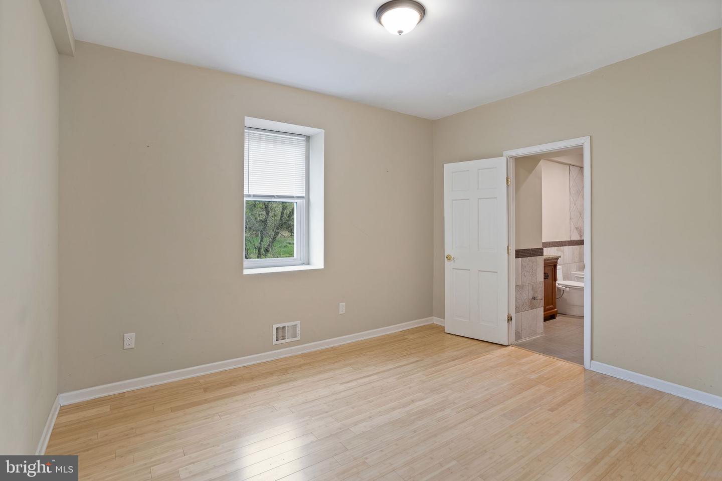 1790 Friedensville Rd Property Photo 34
