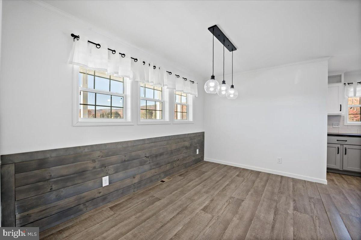 1412 Heytesbury Rd Property Photo 11