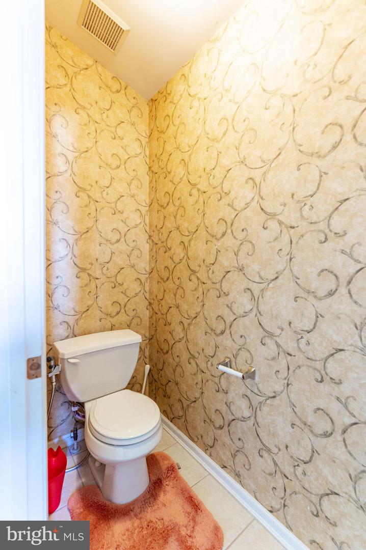 7 Lower Way Rd Property Photo 35