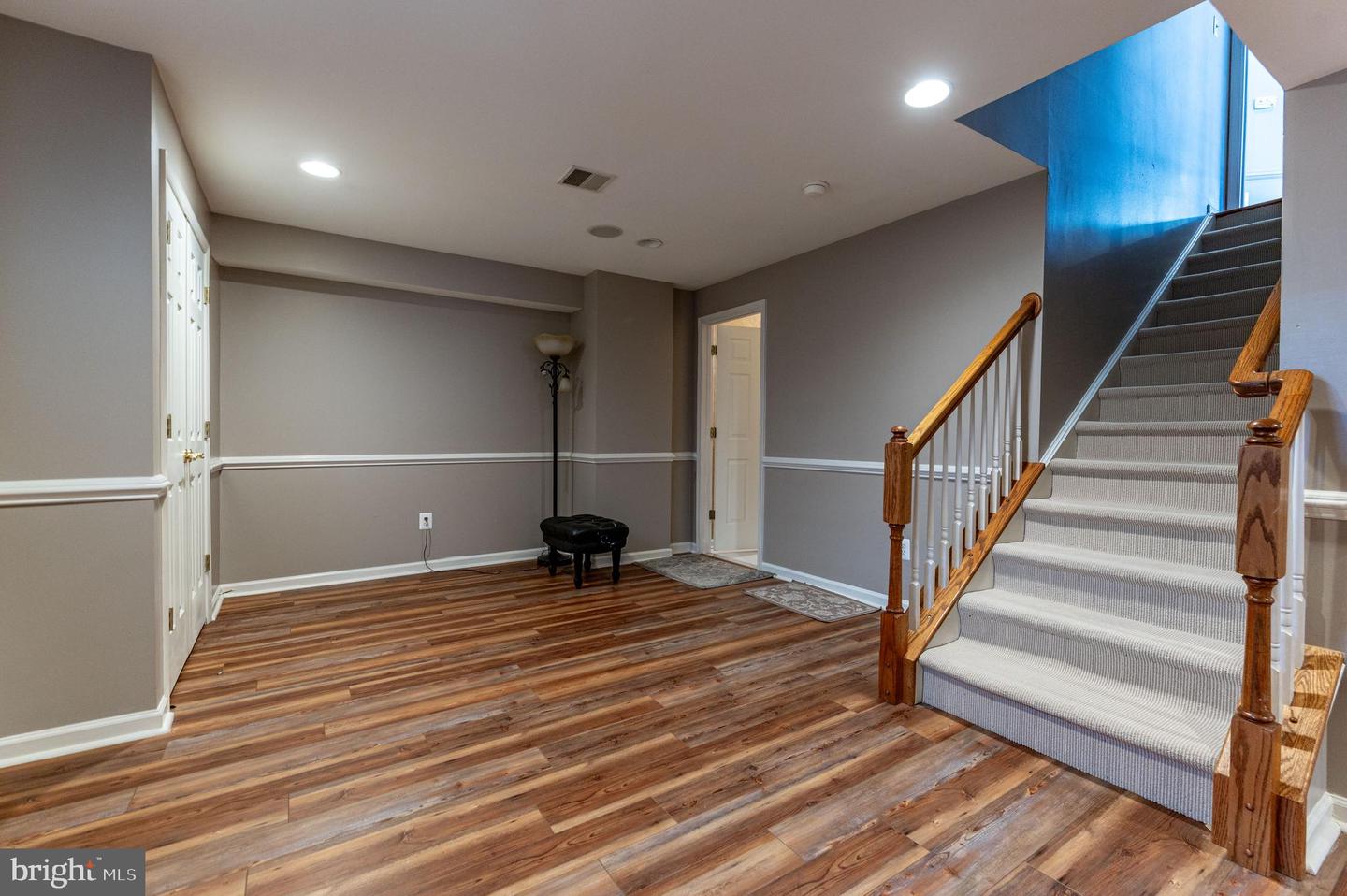 7 Lower Way Rd Property Photo 44