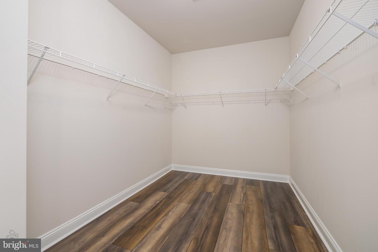 70 Kate Ct Property Photo 37
