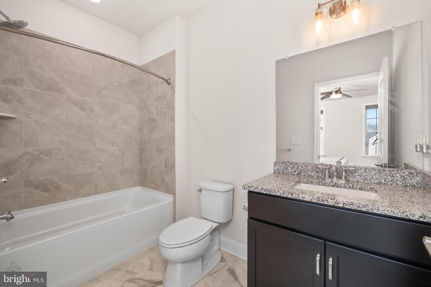 70 Kate Ct Property Photo 41