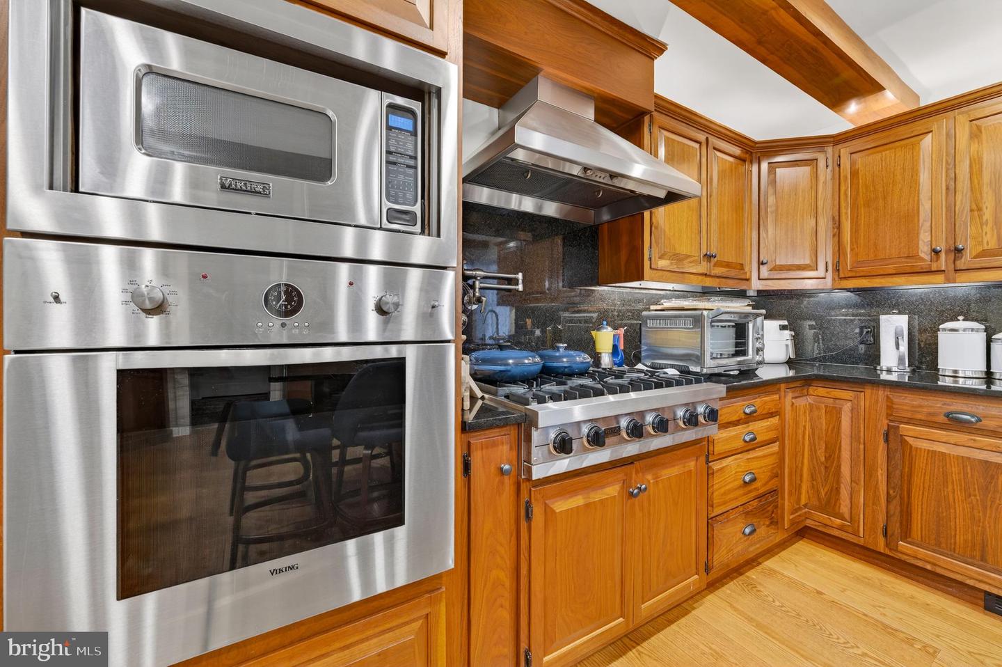 2011 Sycamore St Property Photo 21