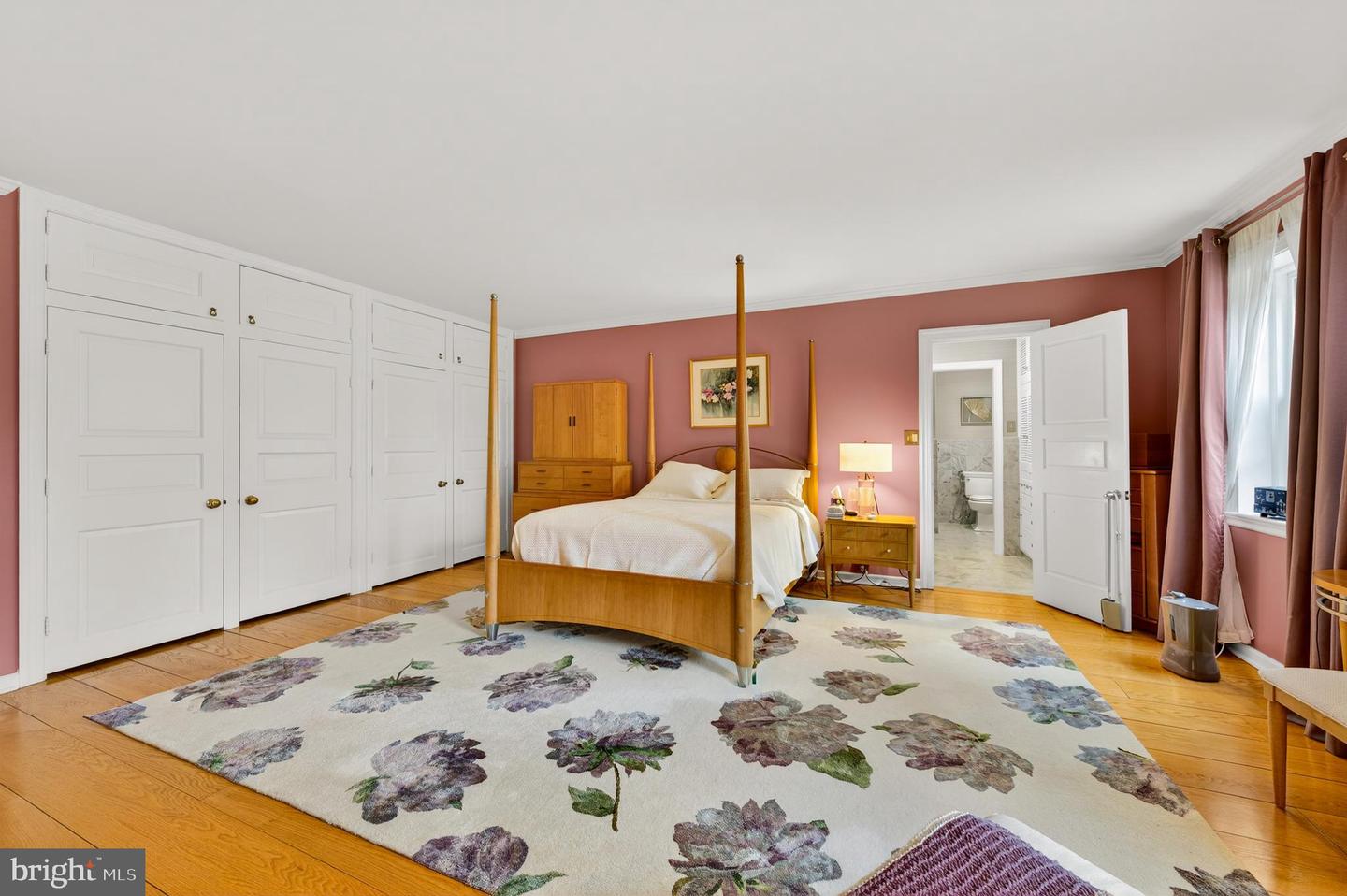 2011 Sycamore St Property Photo 36