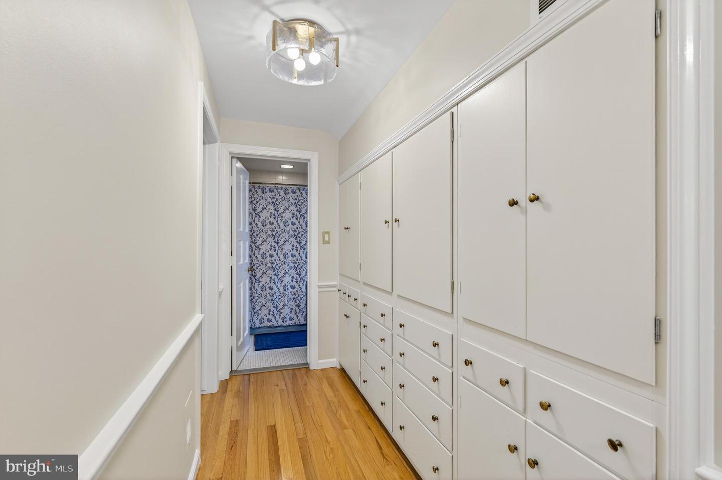 2011 Sycamore St Property Photo 46