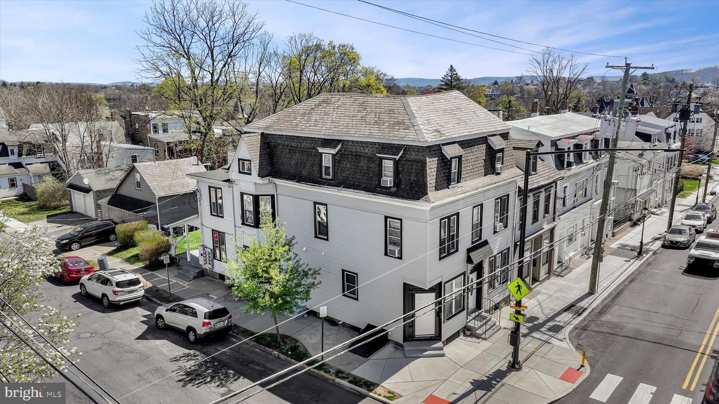 133 CATTELL ST