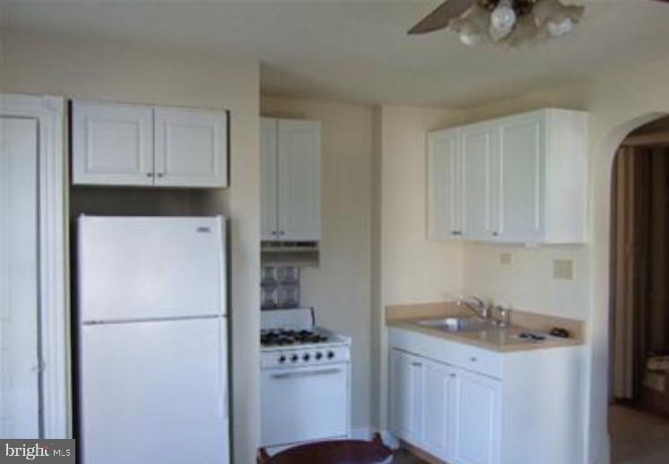 133 Cattell St Property Photo 21