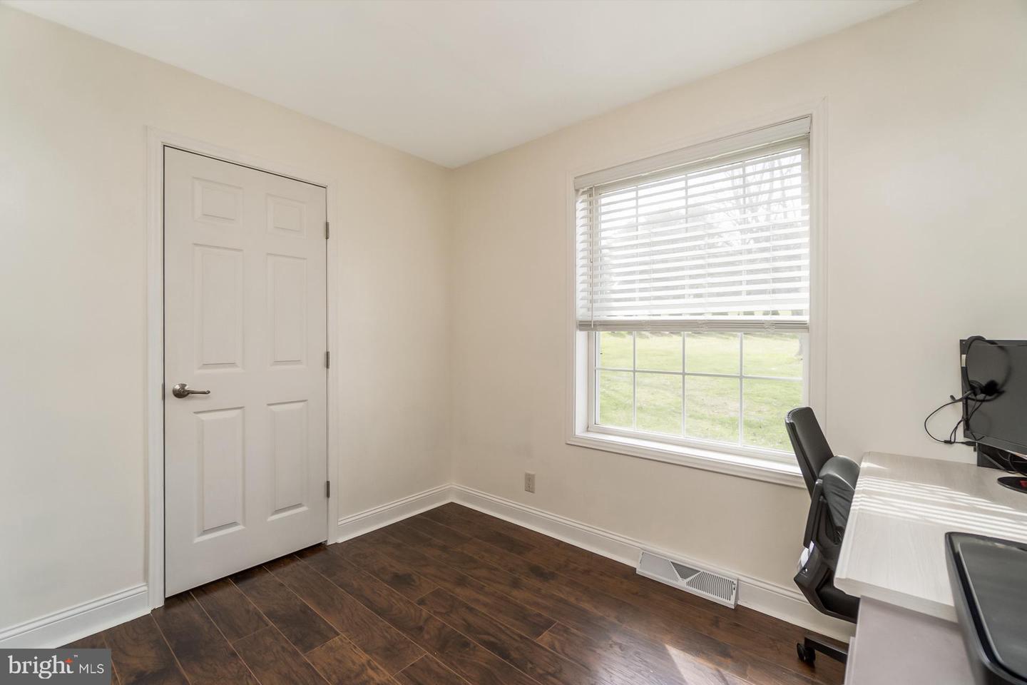 838 S Dogwood Rd Property Photo 36