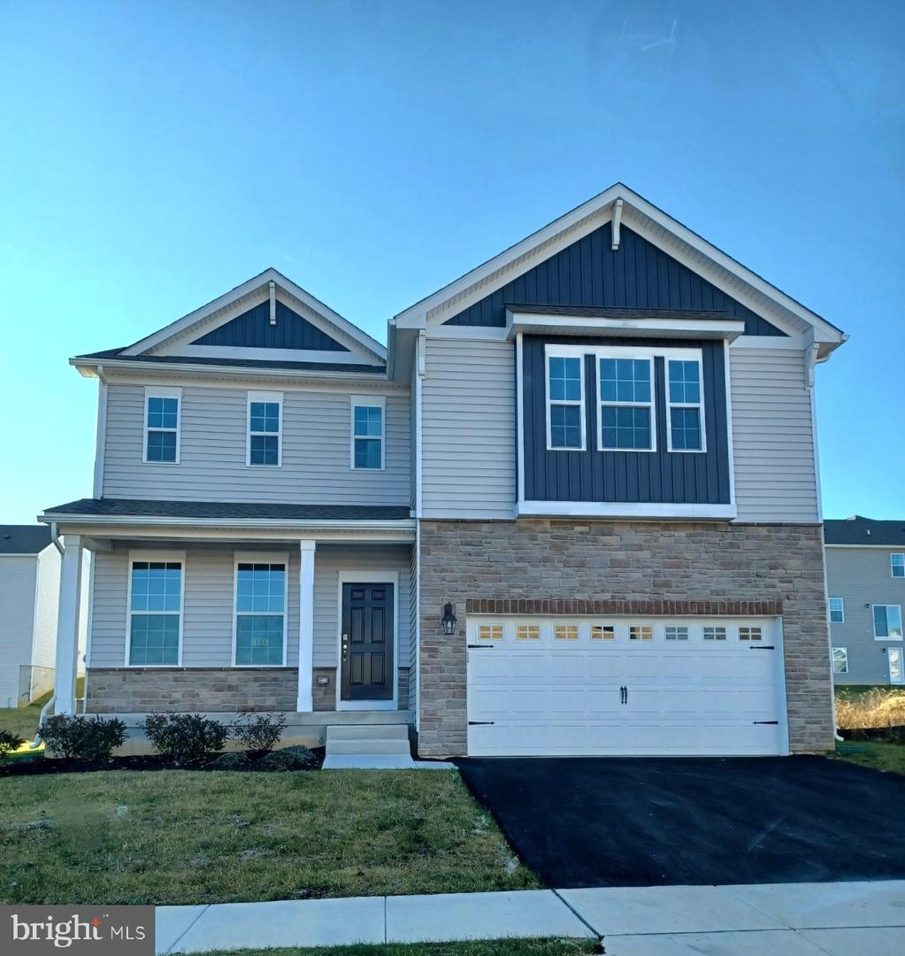 102 Winding Rd Property Photo 3