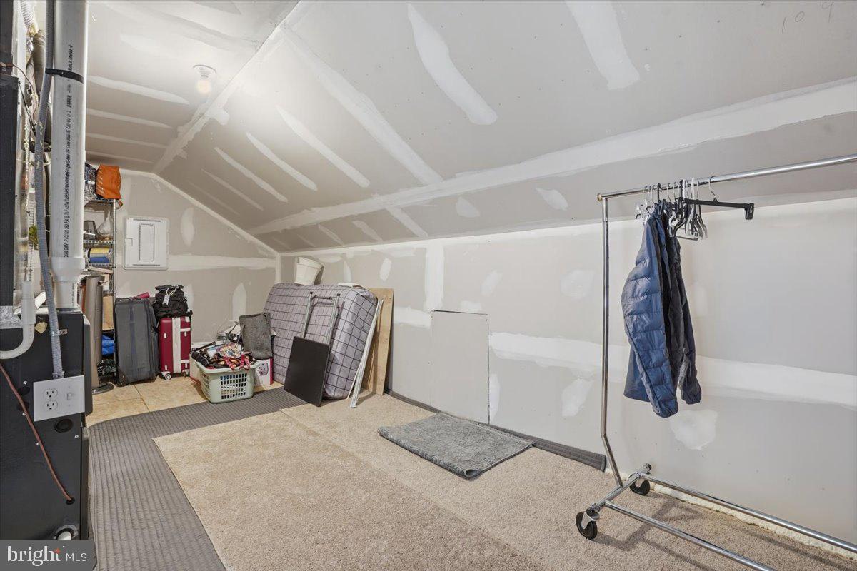 3912 Independence Dr Property Photo 63