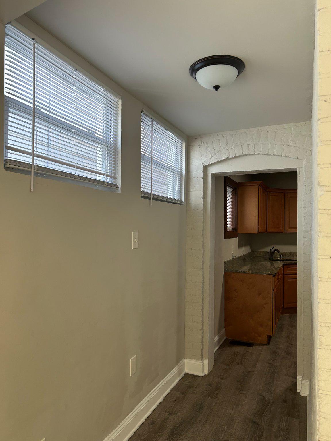 2406 Birch St Property Photo 3