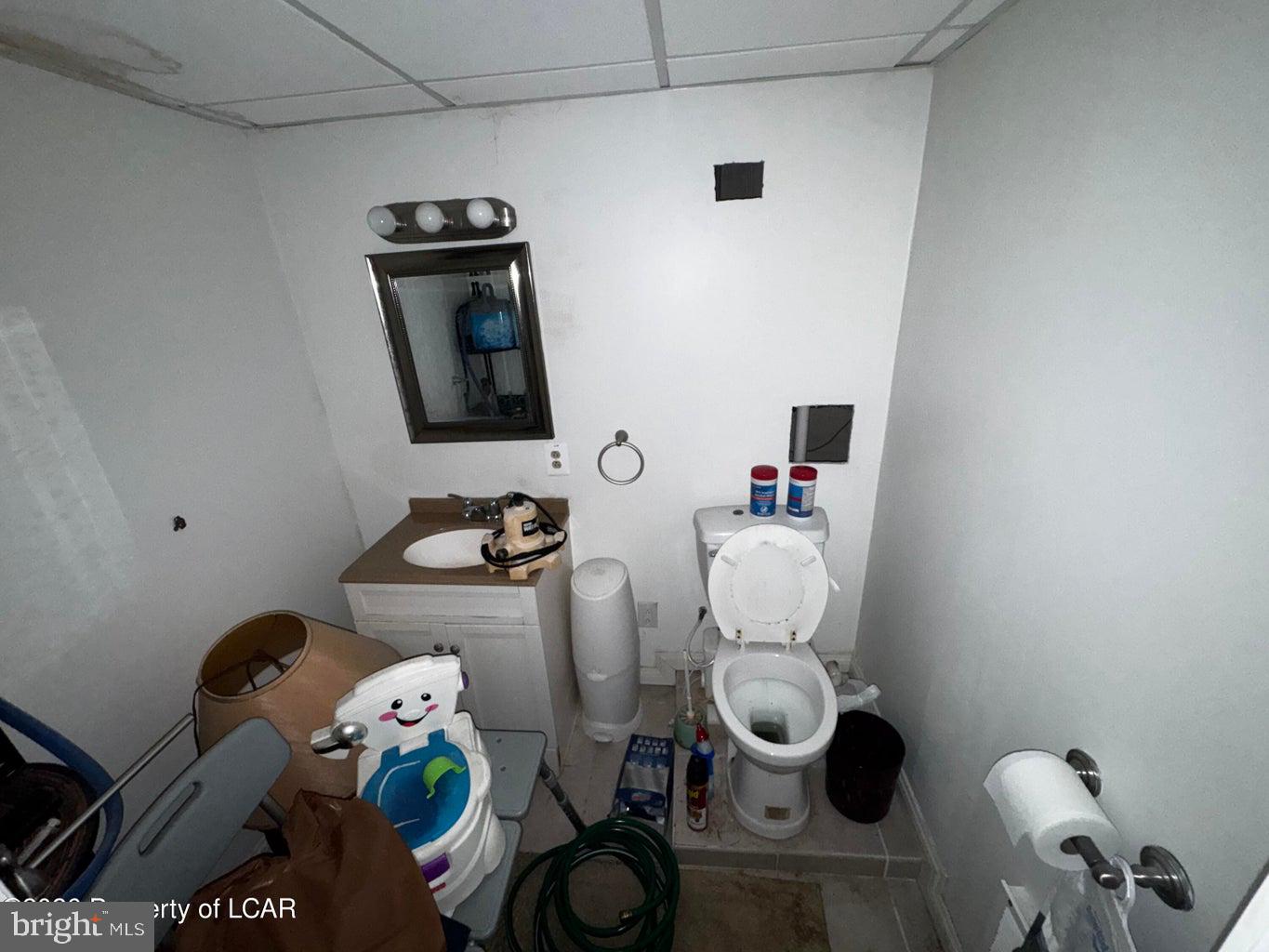 2585 Hickory Dr Property Photo 25