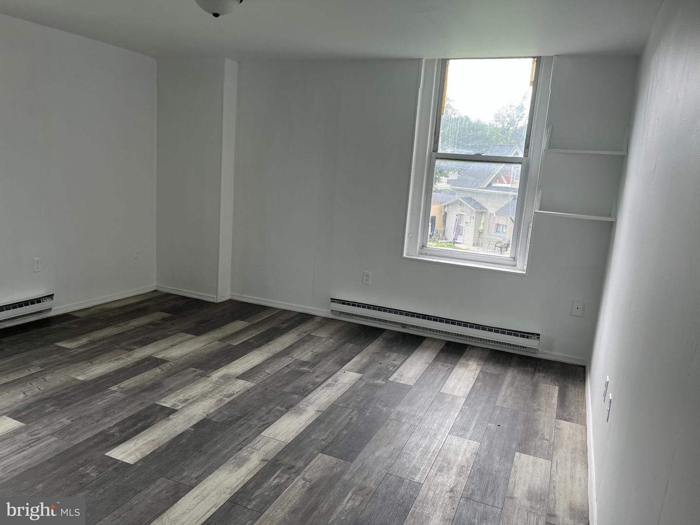 502 Ontario St Property Photo 17