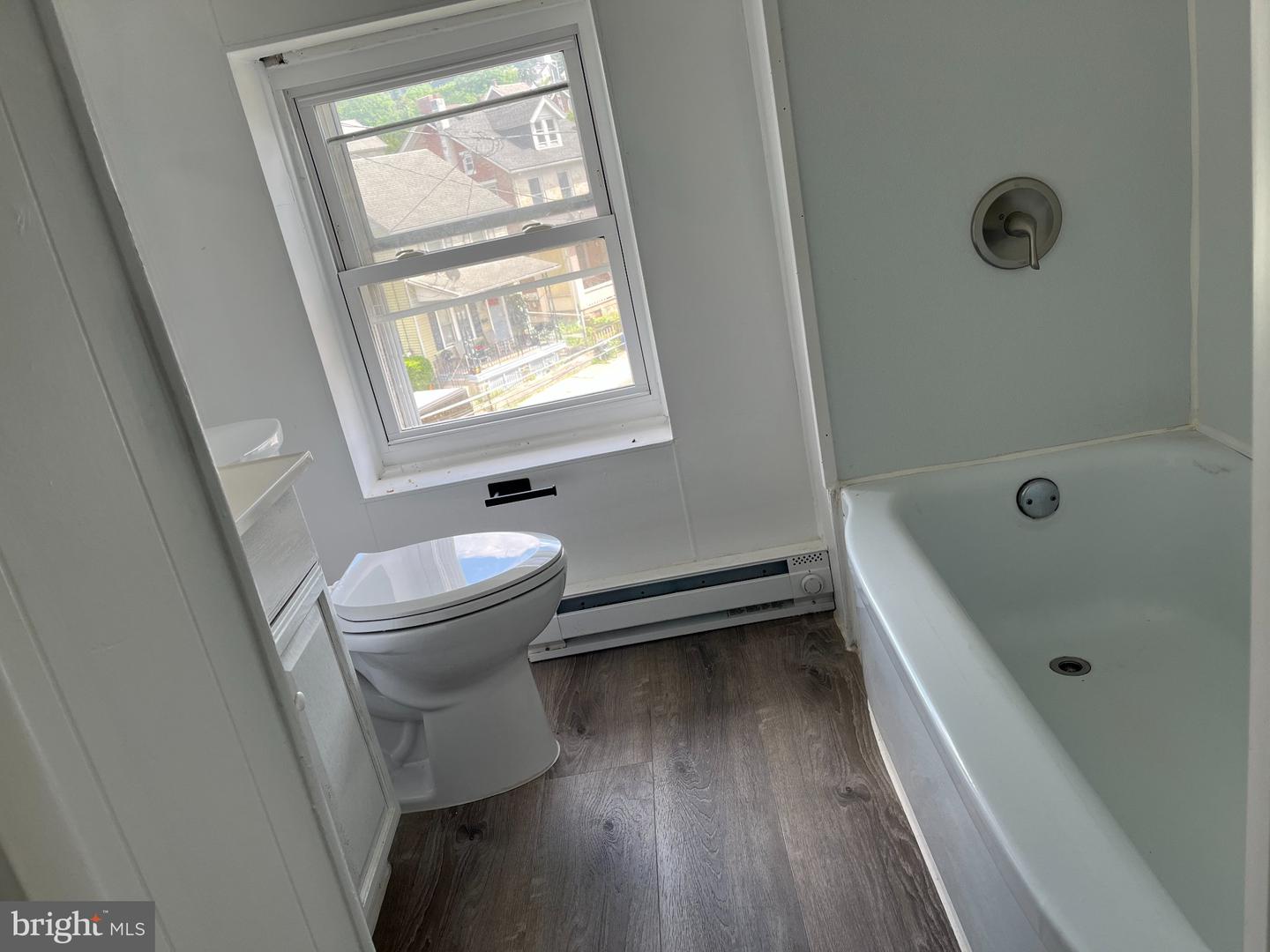 502 Ontario St Property Photo 31