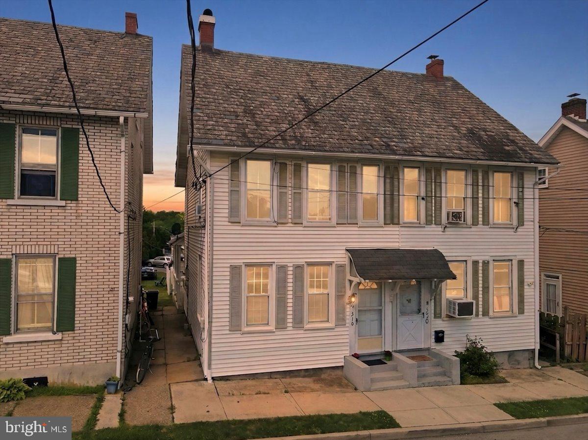 318 NORTHAMPTON ST