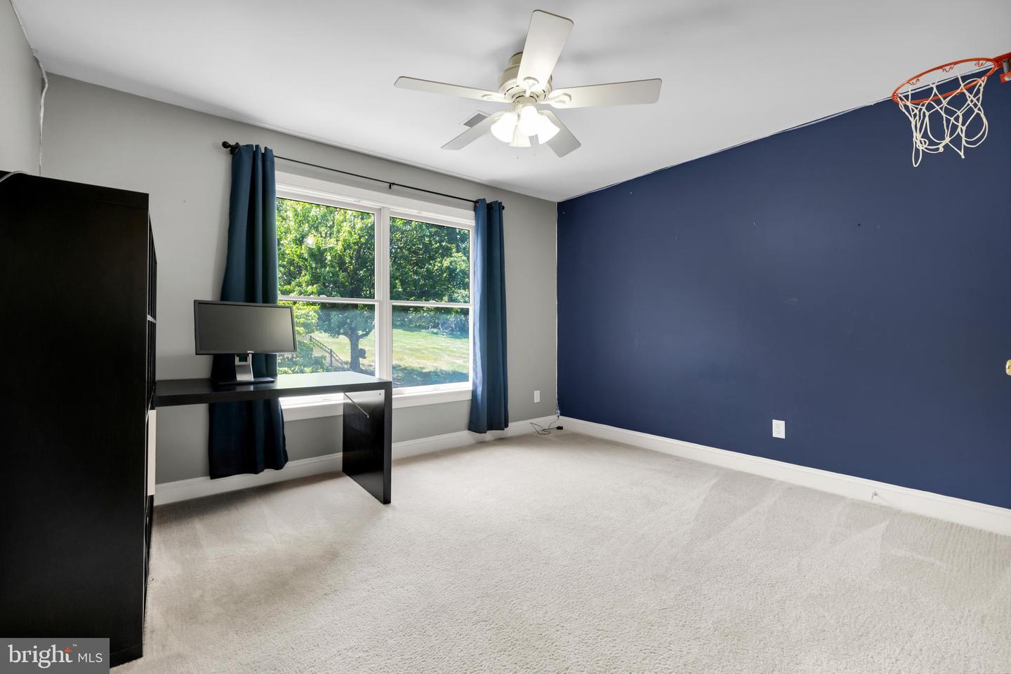 2760 Valley View Rd Property Photo 40