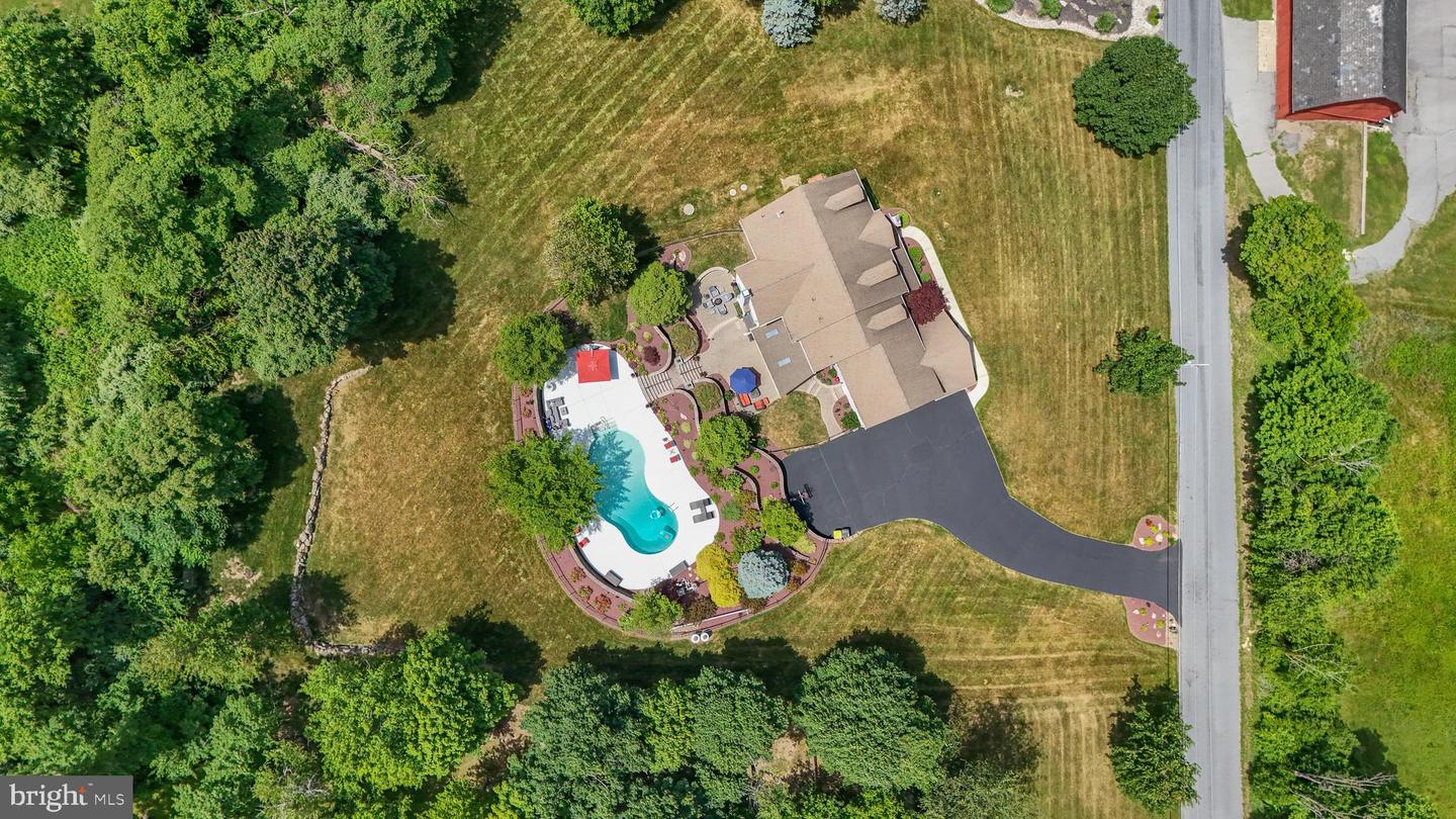 2760 Valley View Rd Property Photo 59