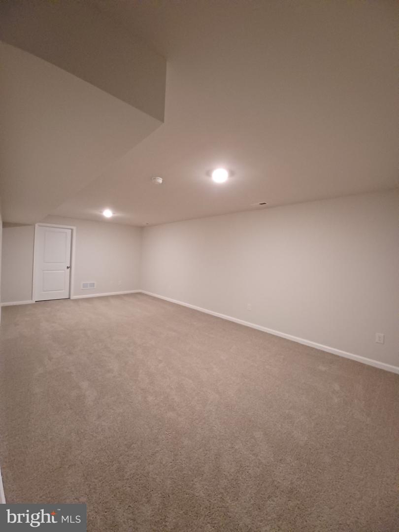 139 Winding Rd Property Photo 26