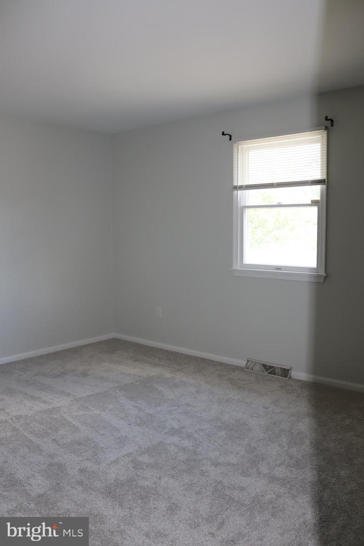 3500 Lafayette Dr Property Photo 25