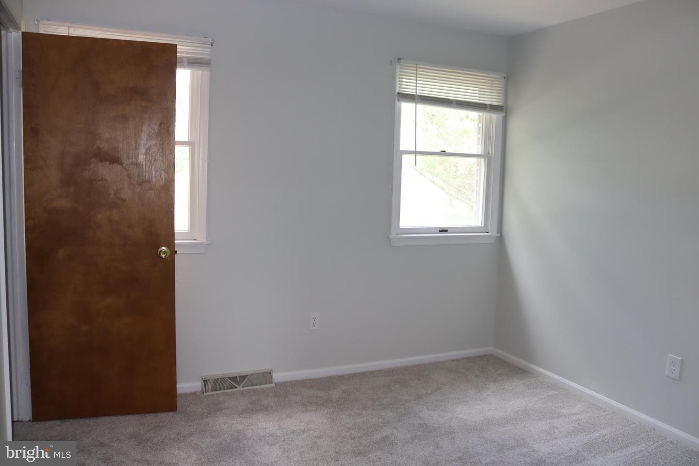 3500 Lafayette Dr Property Photo 29