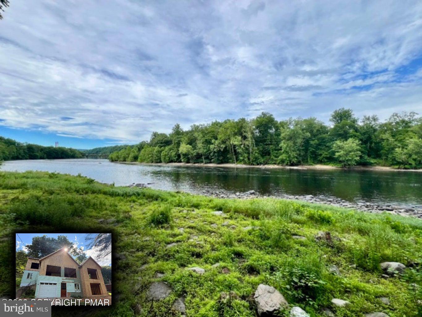 4192 River Rd Property Photo 1