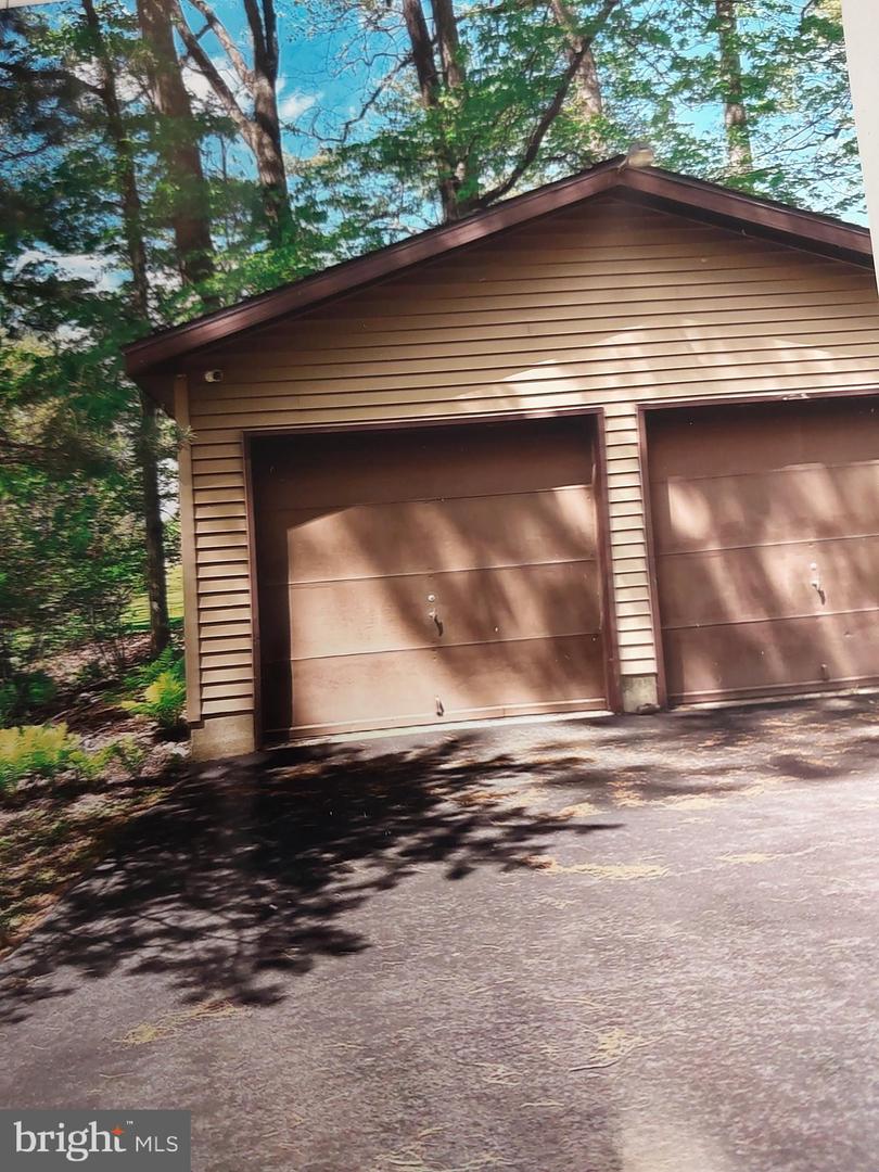 3725 Oakland Rd Property Photo 11