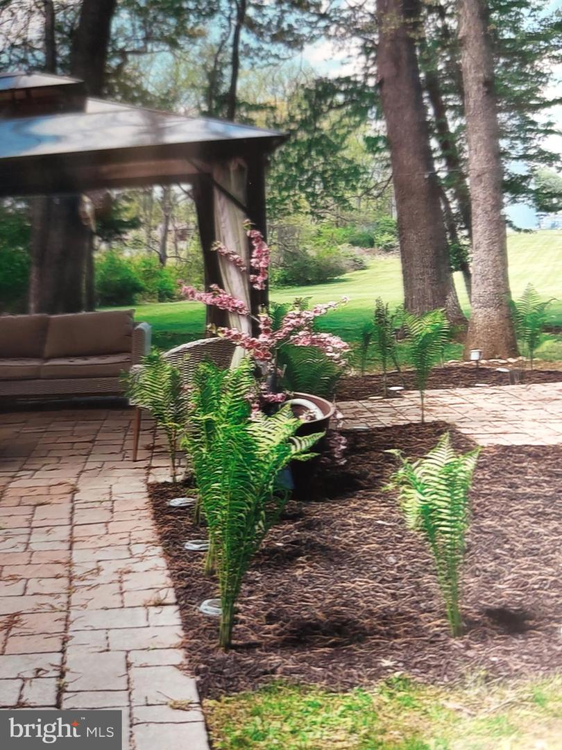 3725 Oakland Rd Property Photo 40
