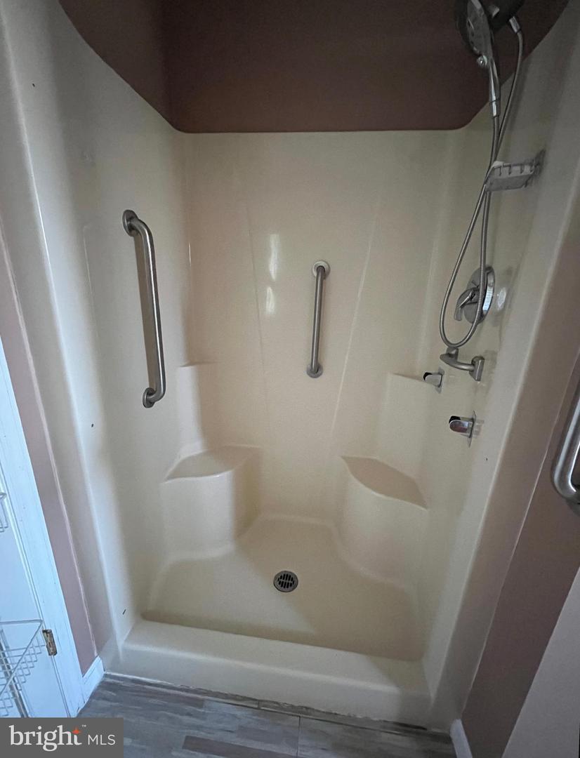 671 Kykuit Pl Property Photo 12