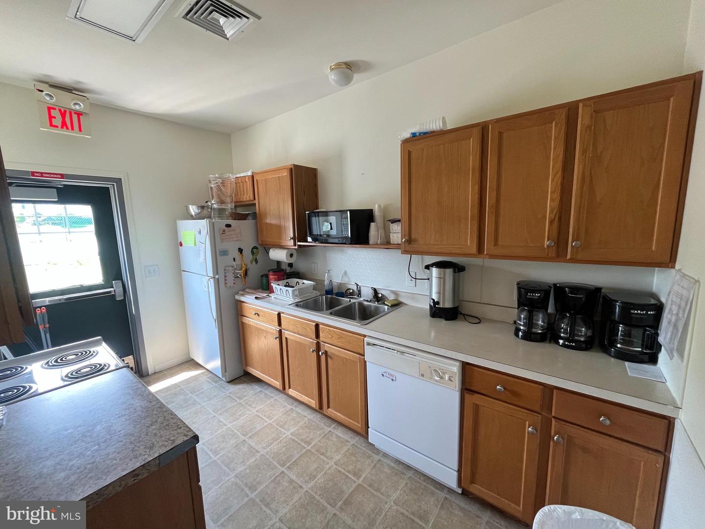 671 Kykuit Pl Property Photo 23