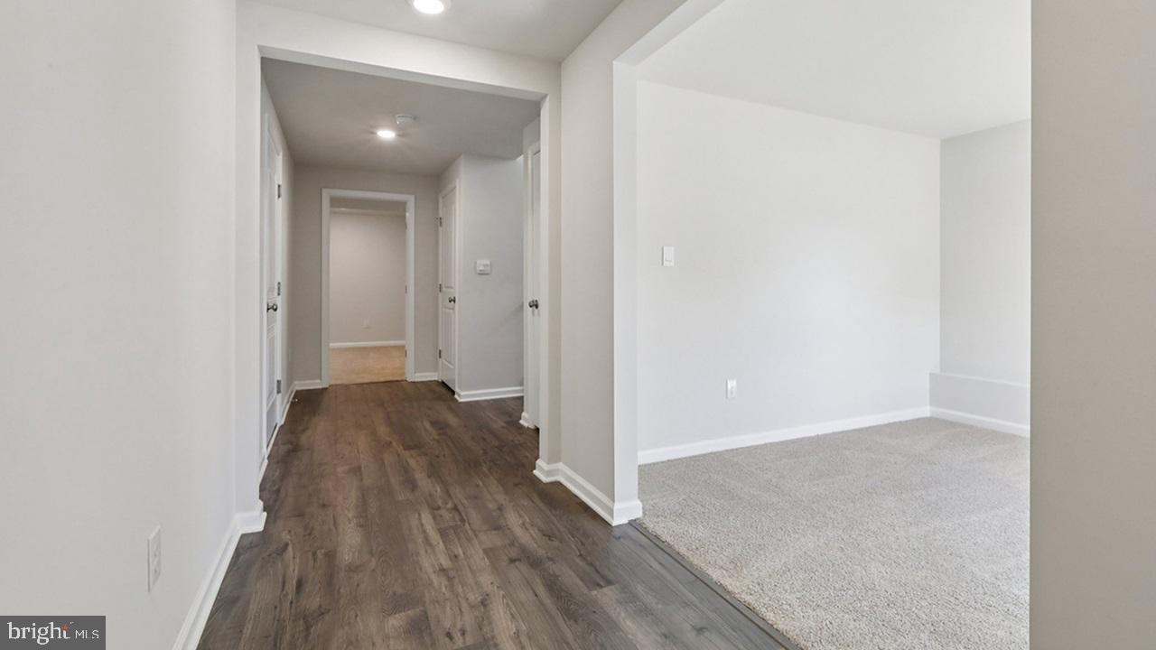 124 Winding Rd Property Photo 12