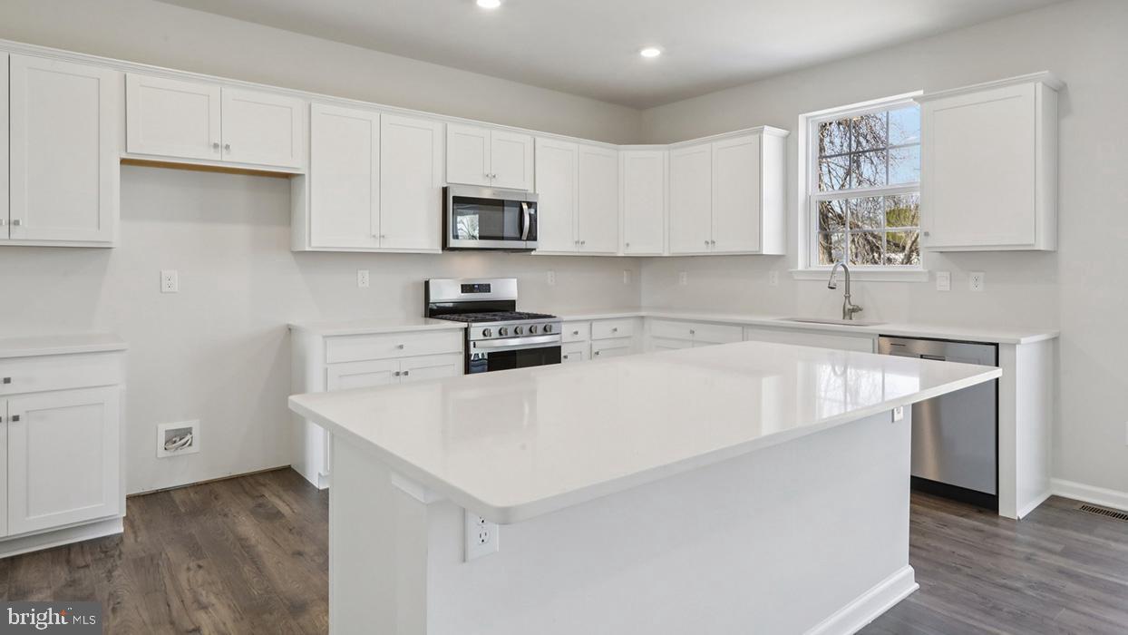 124 Winding Rd Property Photo 33
