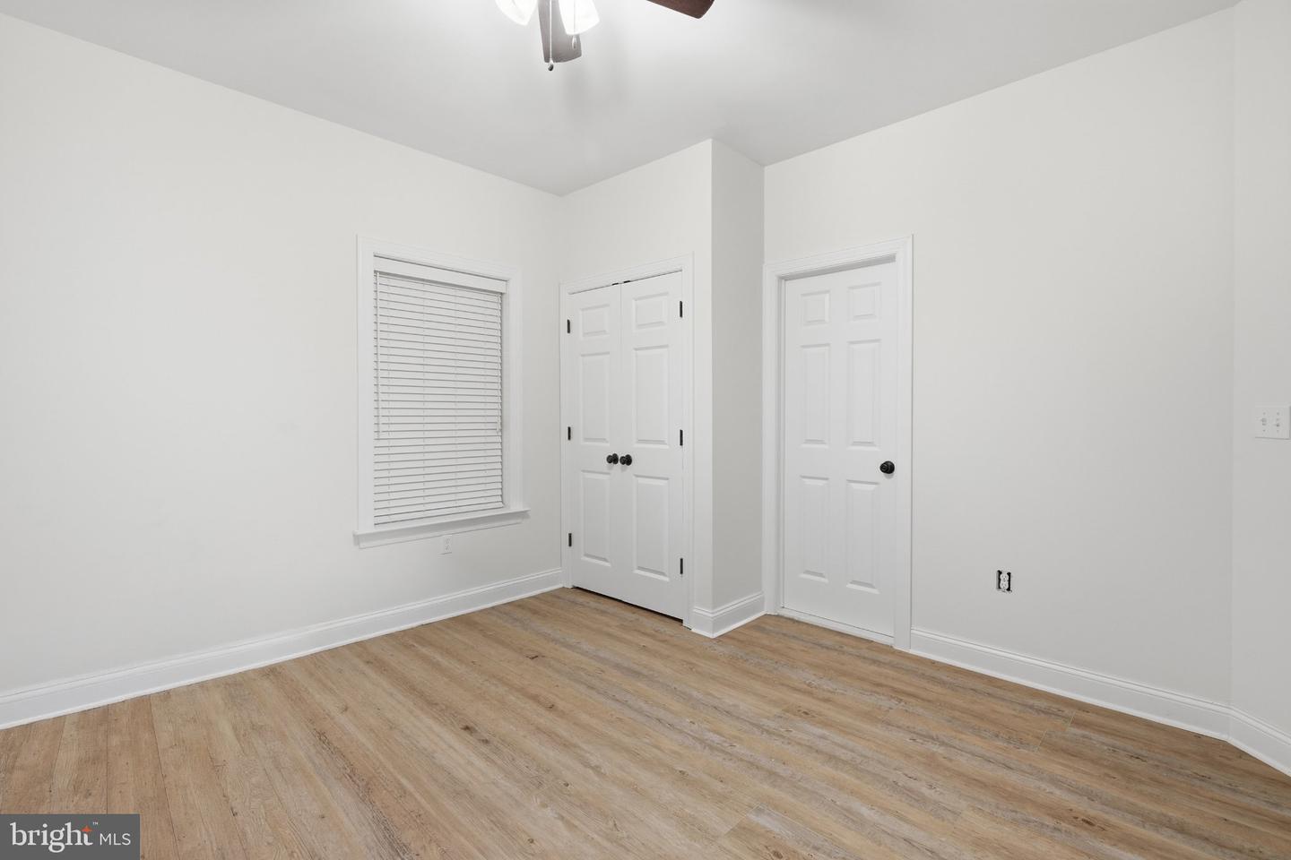 55 Island Ct Property Photo 34