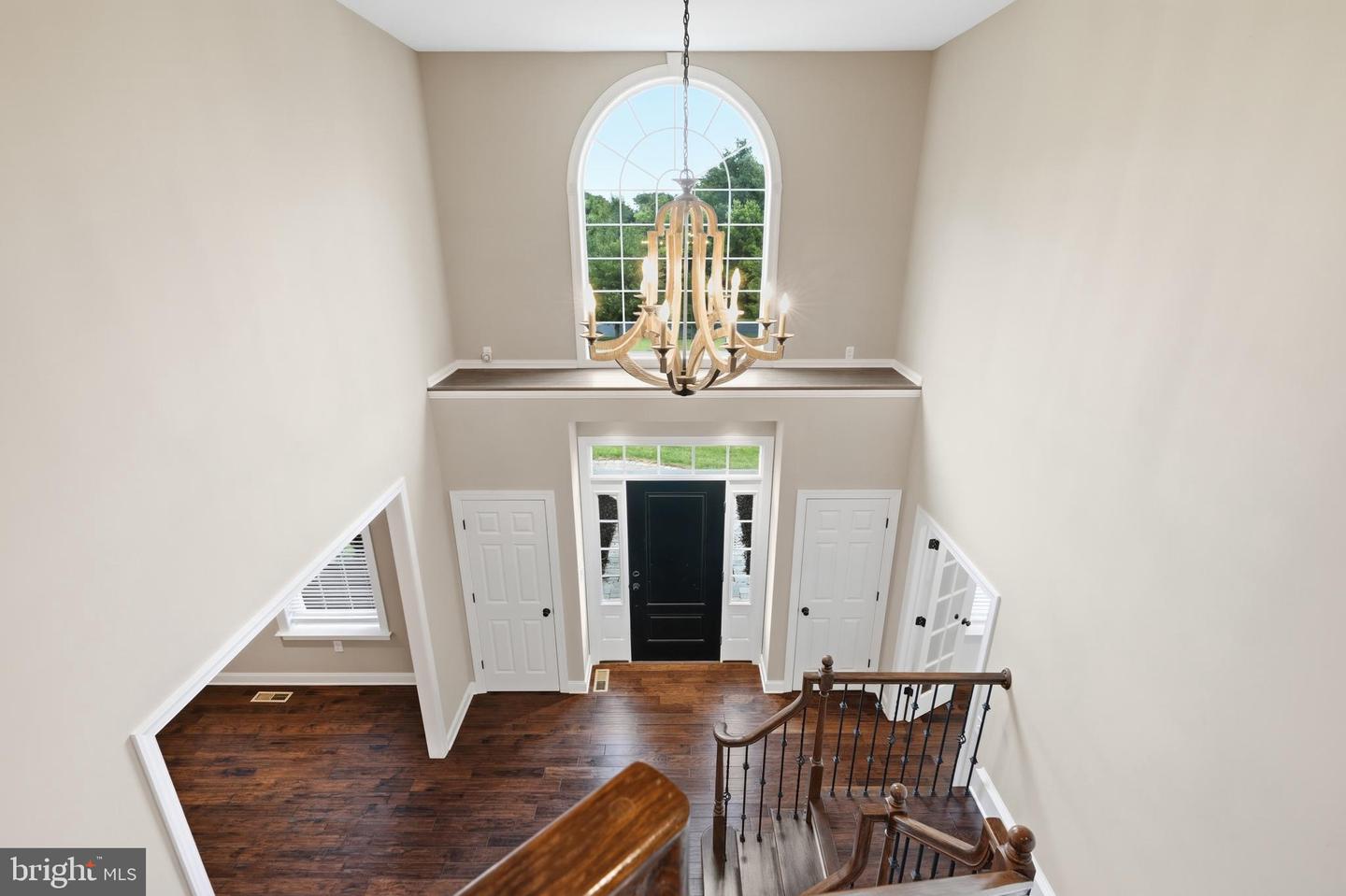 55 Island Ct Property Photo 36