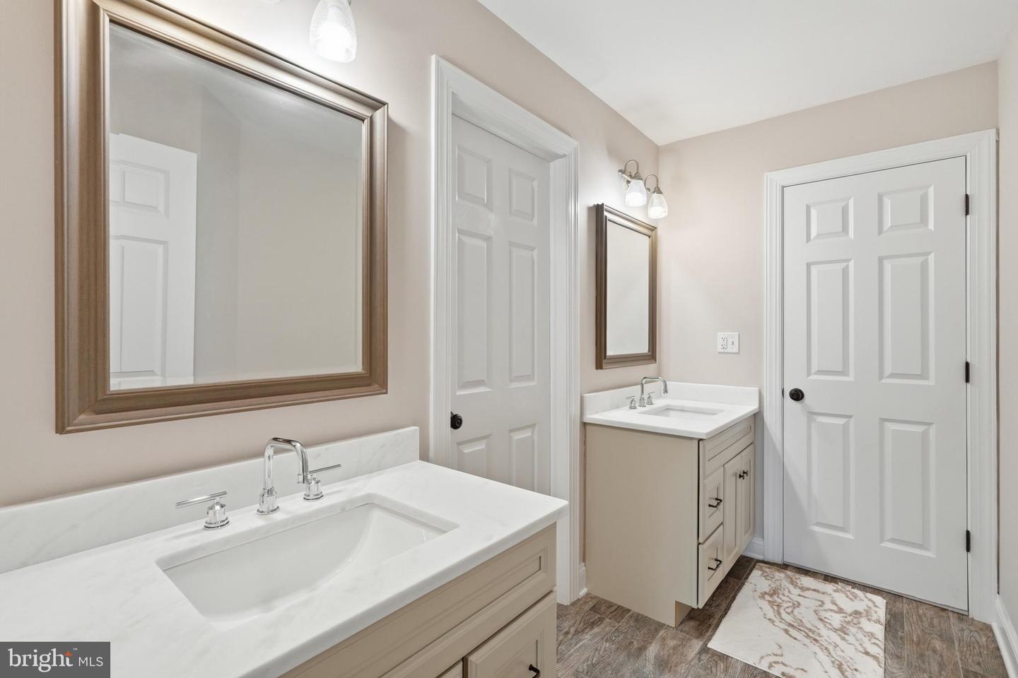 55 Island Ct Property Photo 56