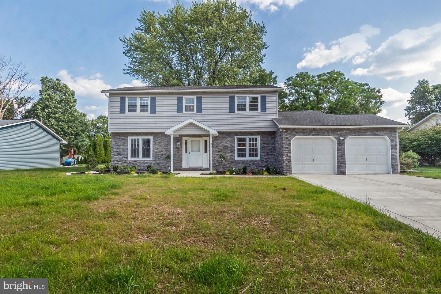 1105 BRENTWOOD AVE