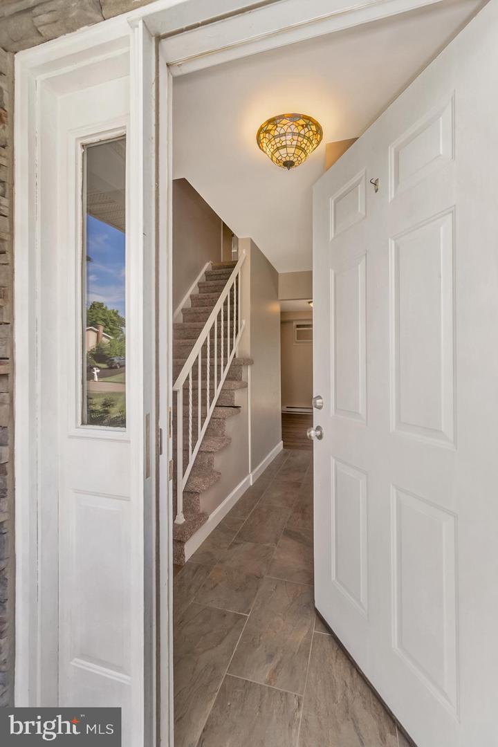 1105 Brentwood Ave Property Photo 4