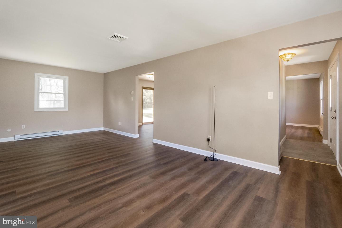 1105 Brentwood Ave Property Photo 7