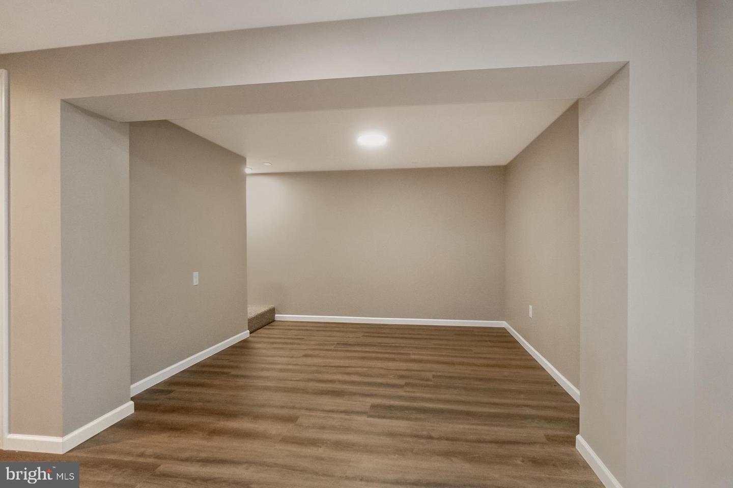1105 Brentwood Ave Property Photo 48