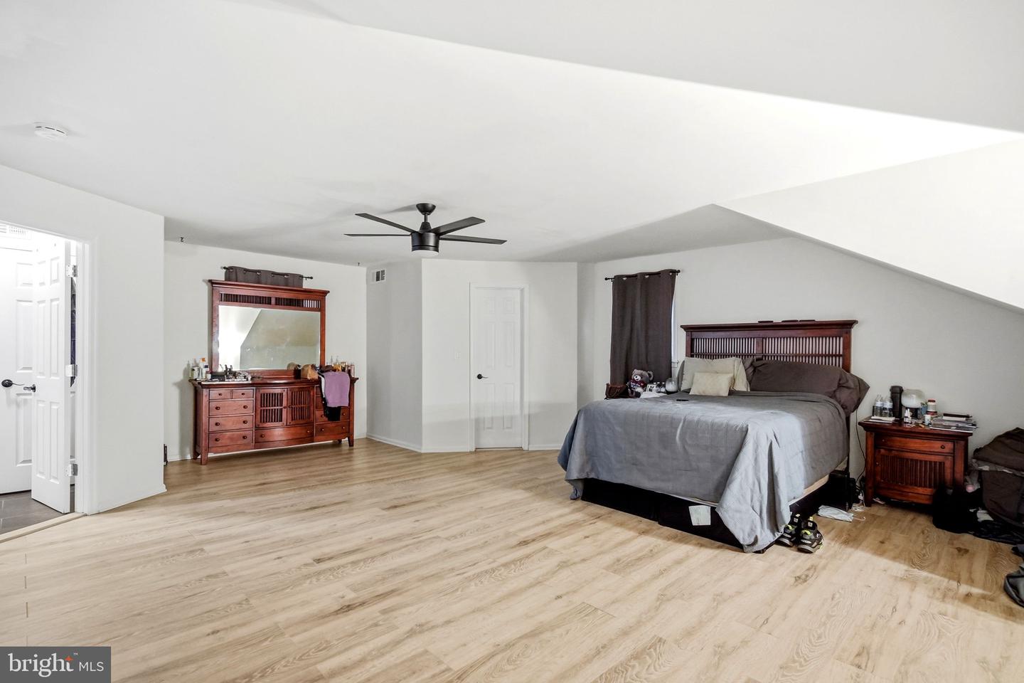 4008 Oakland Rd Property Photo 32