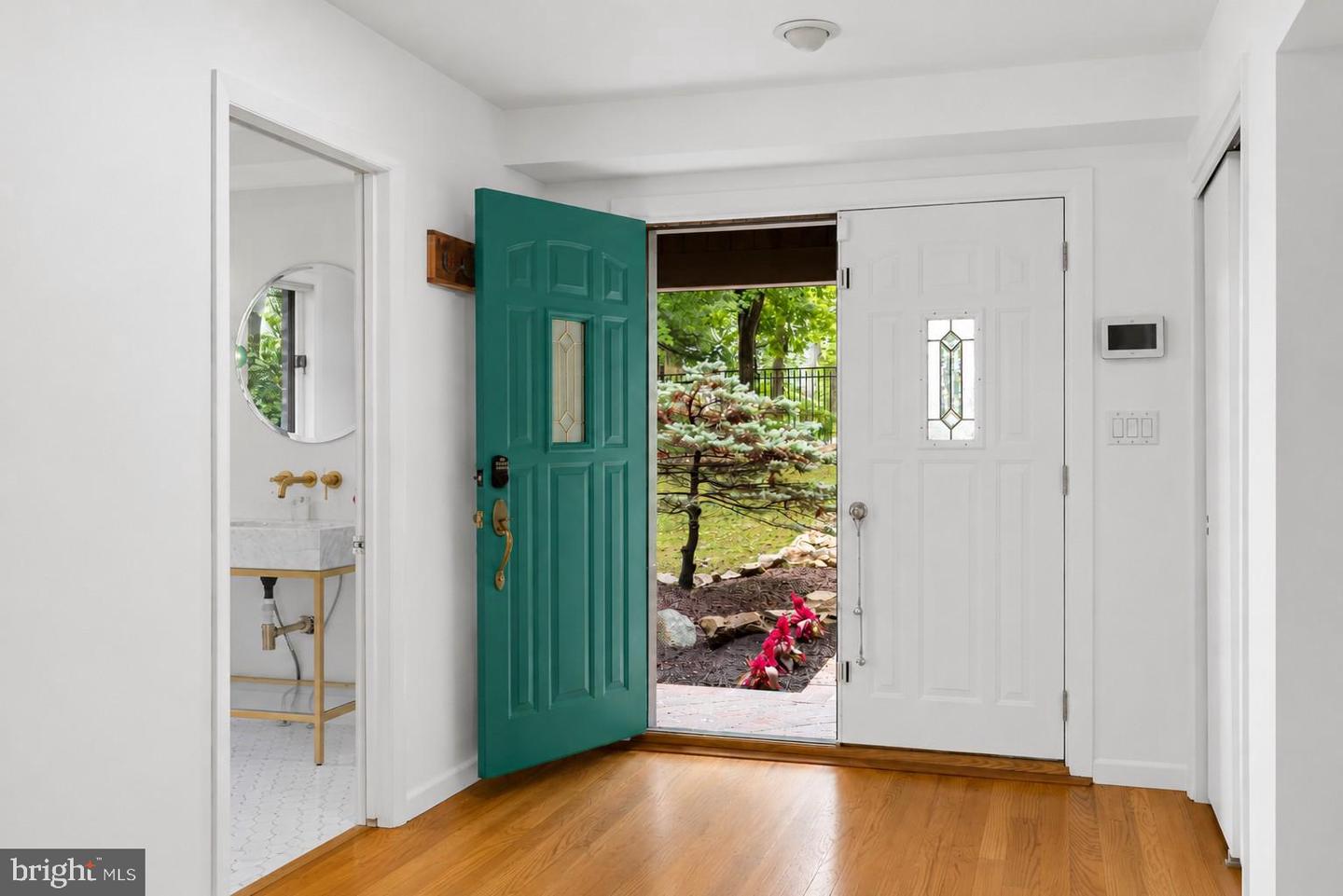 3385 Woodbridge Cir Property Photo 6