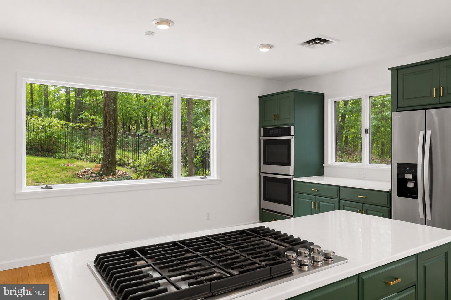 3385 Woodbridge Cir Property Photo 17
