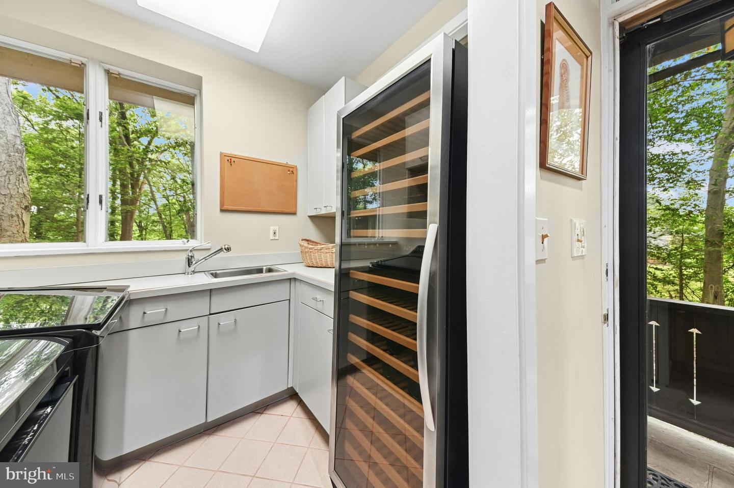 1657 Linden Oaks Ln Property Photo 15