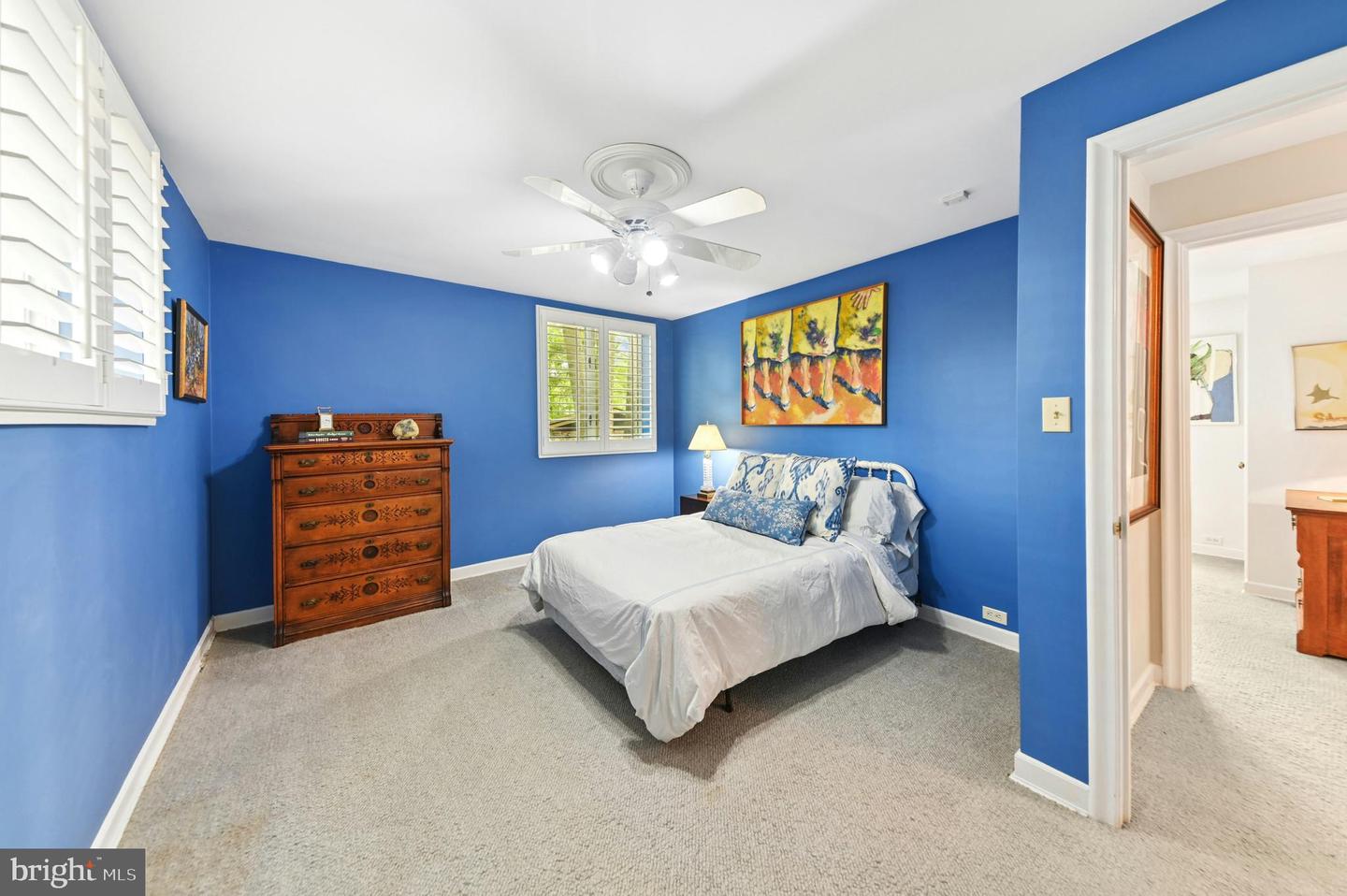1657 Linden Oaks Ln Property Photo 25