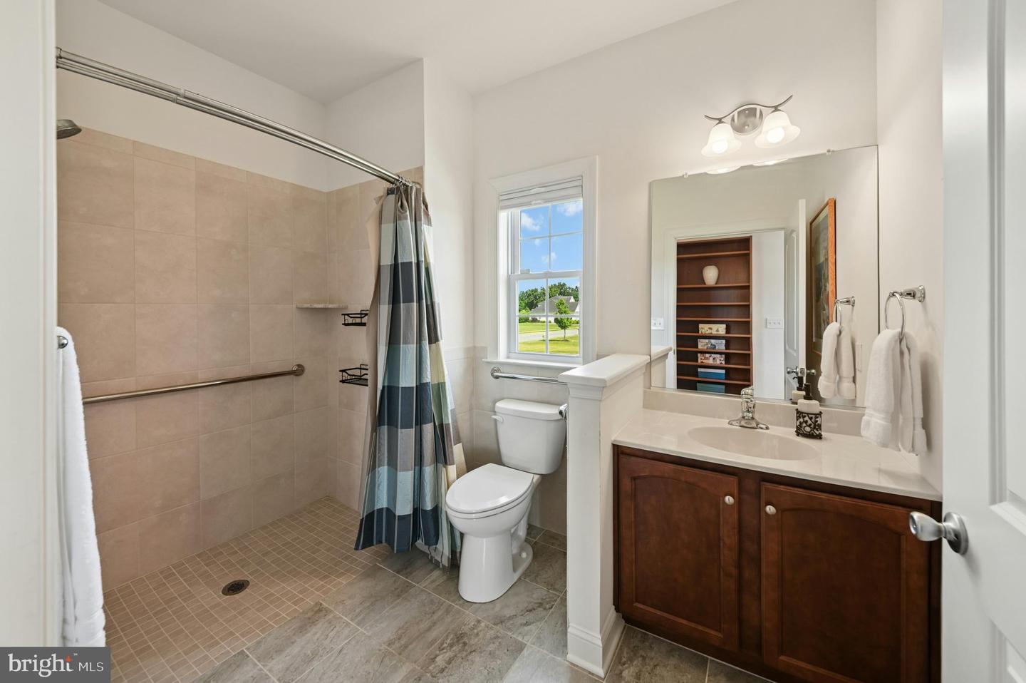 6786 Gwenmawr Rd Property Photo 14