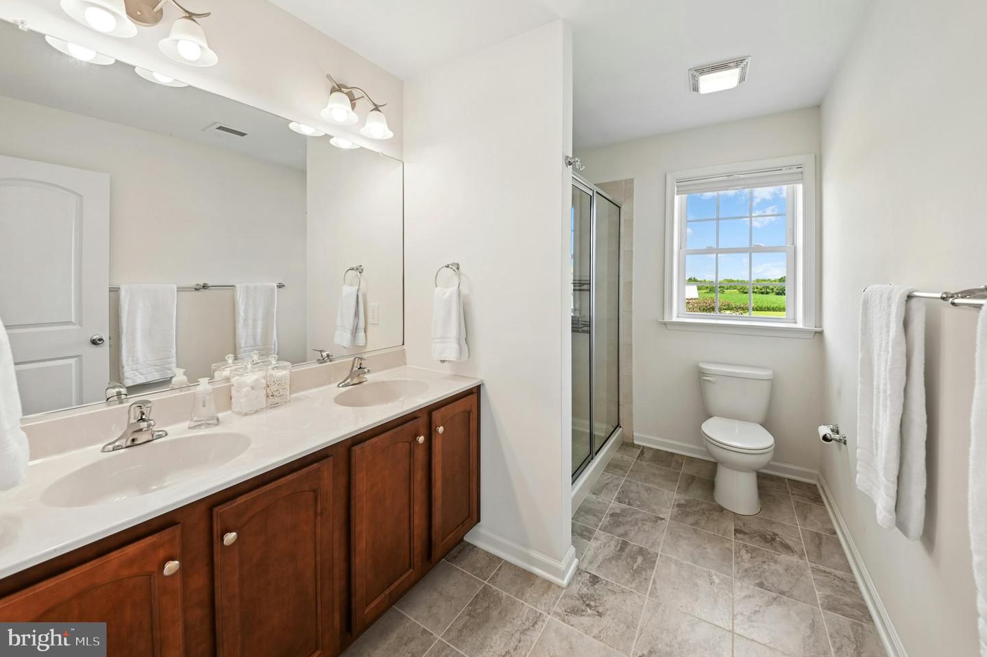 6786 Gwenmawr Rd Property Photo 20