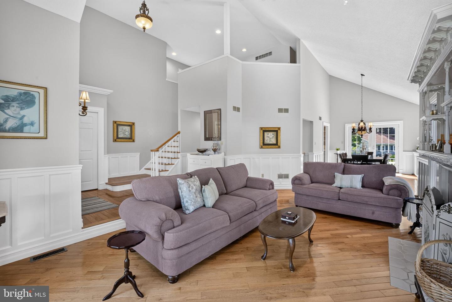 6467 Abbey Rd Property Photo 8