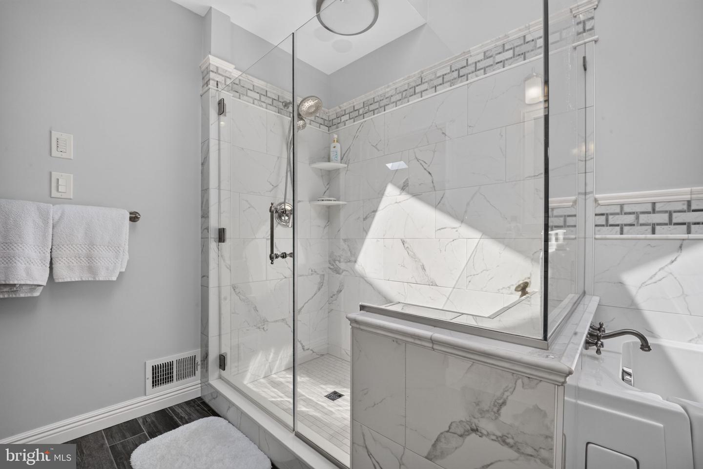 6467 Abbey Rd Property Photo 22